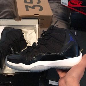Air Jordan 11 “Space Jam”